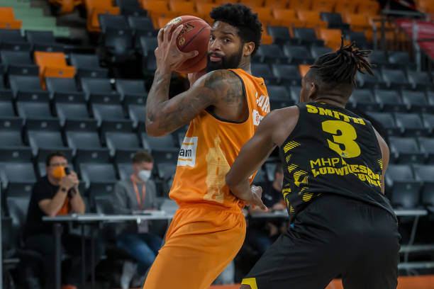 我可以帮你 我可以帮你