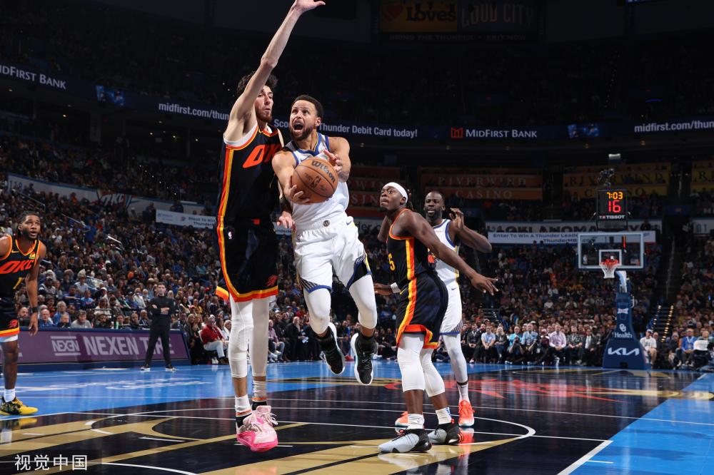 将球送入网 将球送入网