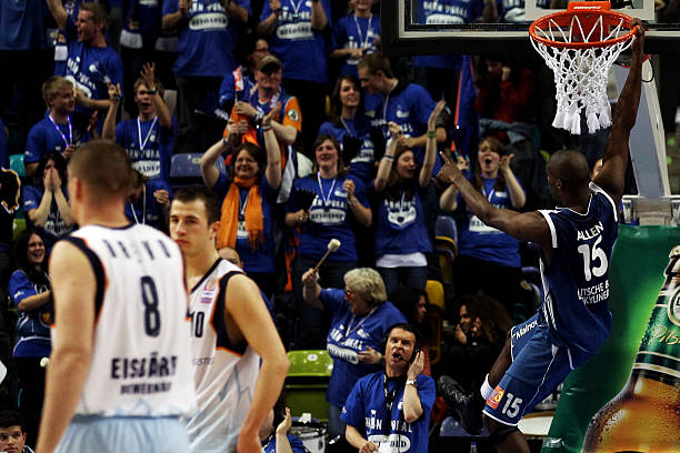 长年积累的 长年积累的