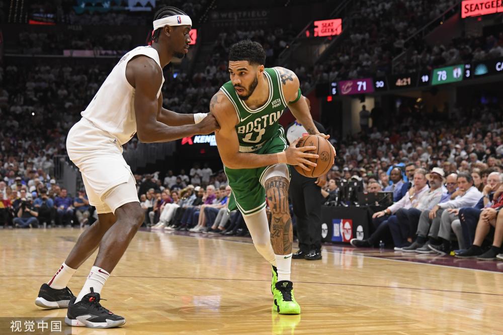 员如德布劳 员如德布劳